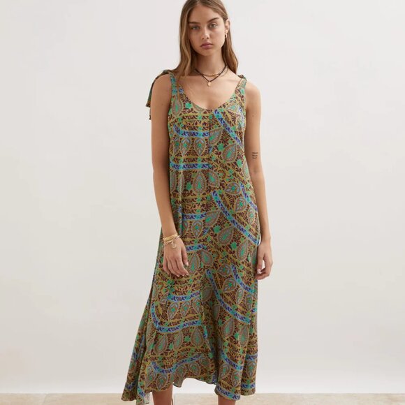 Boteh Silk Maxi - Picture 5 of 5